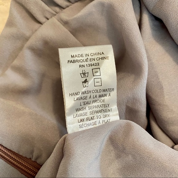 Tobi Maxi Dress Ruffle Back High split NWT - Picture 6 of 12